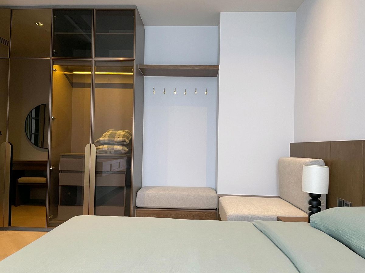 ให้เช่าคอนโดสาทร นราธิวาส : The Reserve Sathorn | ให้เช่า 1 ห้องนอน น่าอยู่ ใจกลางสวนพลู ตกแต่งเรียบง่ายสวยงาม โครงการพรีเมี่ยม ทำเลสะดวก