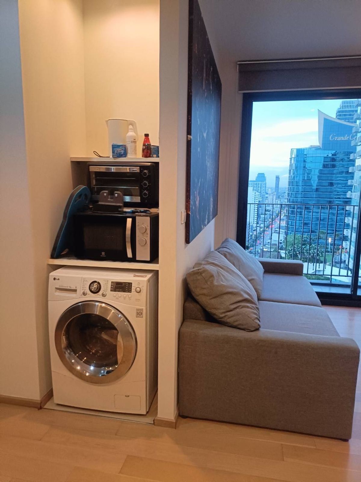 For RentCondoSukhumvit, Asoke, Thonglor : For Rent Condo HQ Thonglor  fully furnished (S15-11634)