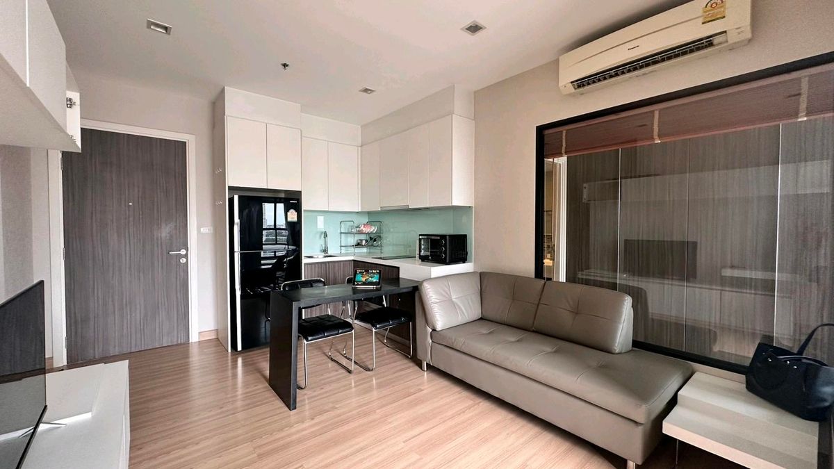 ให้เช่าคอนโดวงเวียนใหญ่ เจริญนคร : Urbano Absolute Sathorn-Taksin | ให้เช่า 1 ห้องนอน วิวแม่น้ำ น่าอยู่สภาพดี ราคาดีมาก