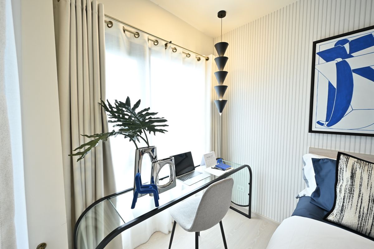 For SaleCondoWongwianyai, Charoennakor : The cheapest price. Urgent sale. Ready to move in.