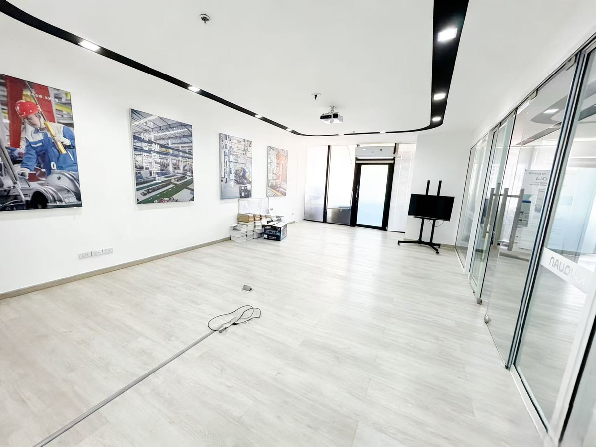 For RentOfficeRama9, Petchburi, RCA : 🏢 Office for rent Rama 9, near MRT only 600 meters