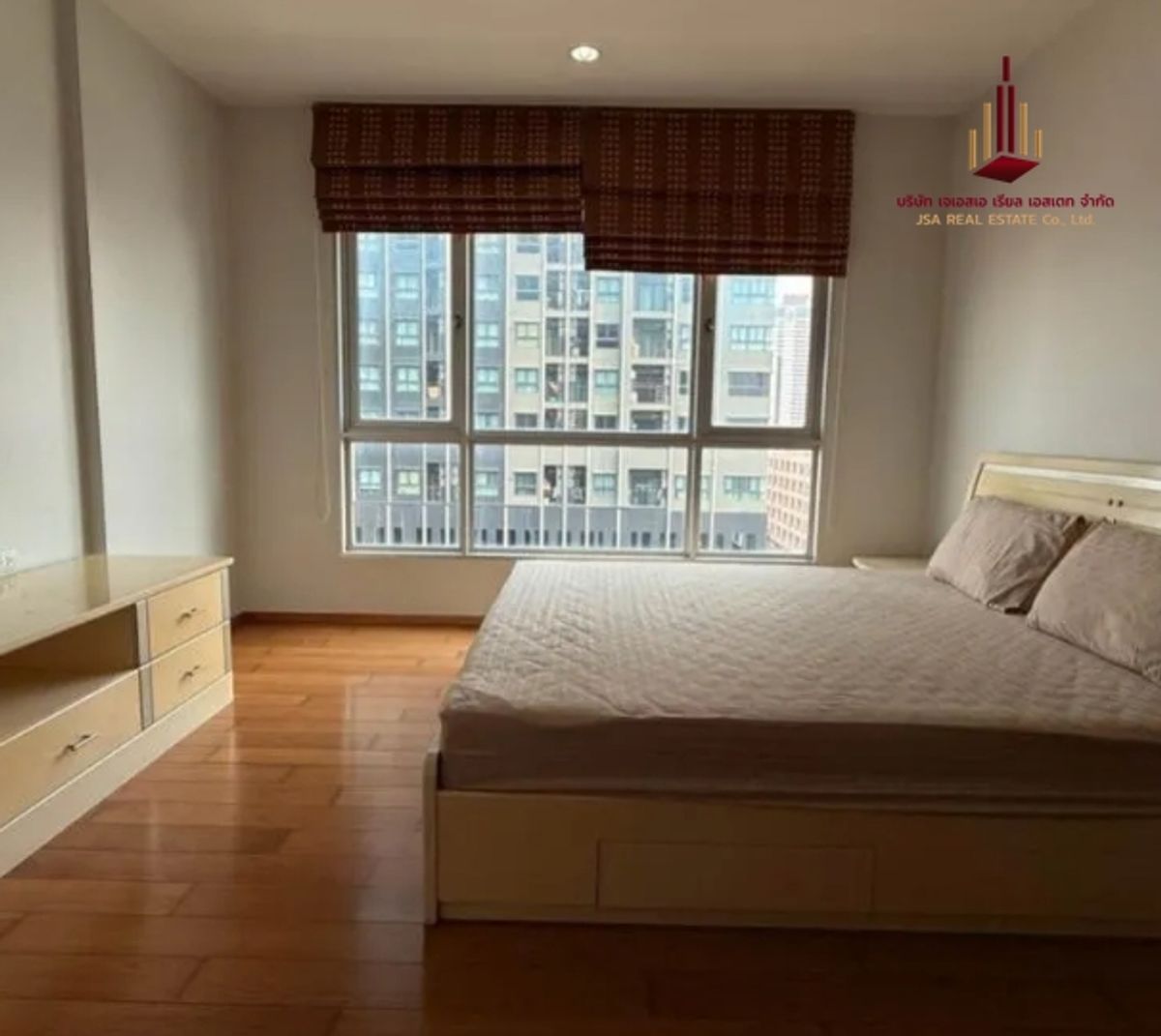 For SaleCondoWongwianyai, Charoennakor : ⭐️ (A0177) For Sale 🏢 Hive Taksin Price 4.29 MB