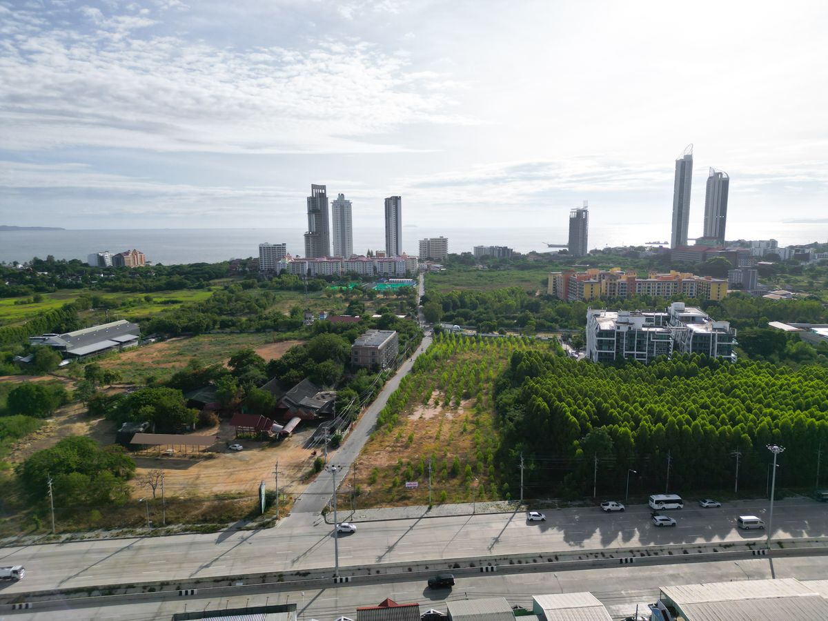 For SaleLandPattaya, Bangsaen, Chonburi : ✨ Exclusive Land! 2 rai next to a luxury condo ✨ (FOR SALE) MN014