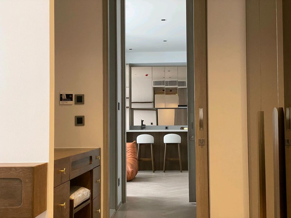 ให้เช่าคอนโดสาทร นราธิวาส : The Reserve Sathorn | ให้เช่า 1 ห้องนอน น่าอยู่ ใจกลางสวนพลู ตกแต่งเรียบง่ายสวยงาม โครงการพรีเมี่ยม ทำเลสะดวก