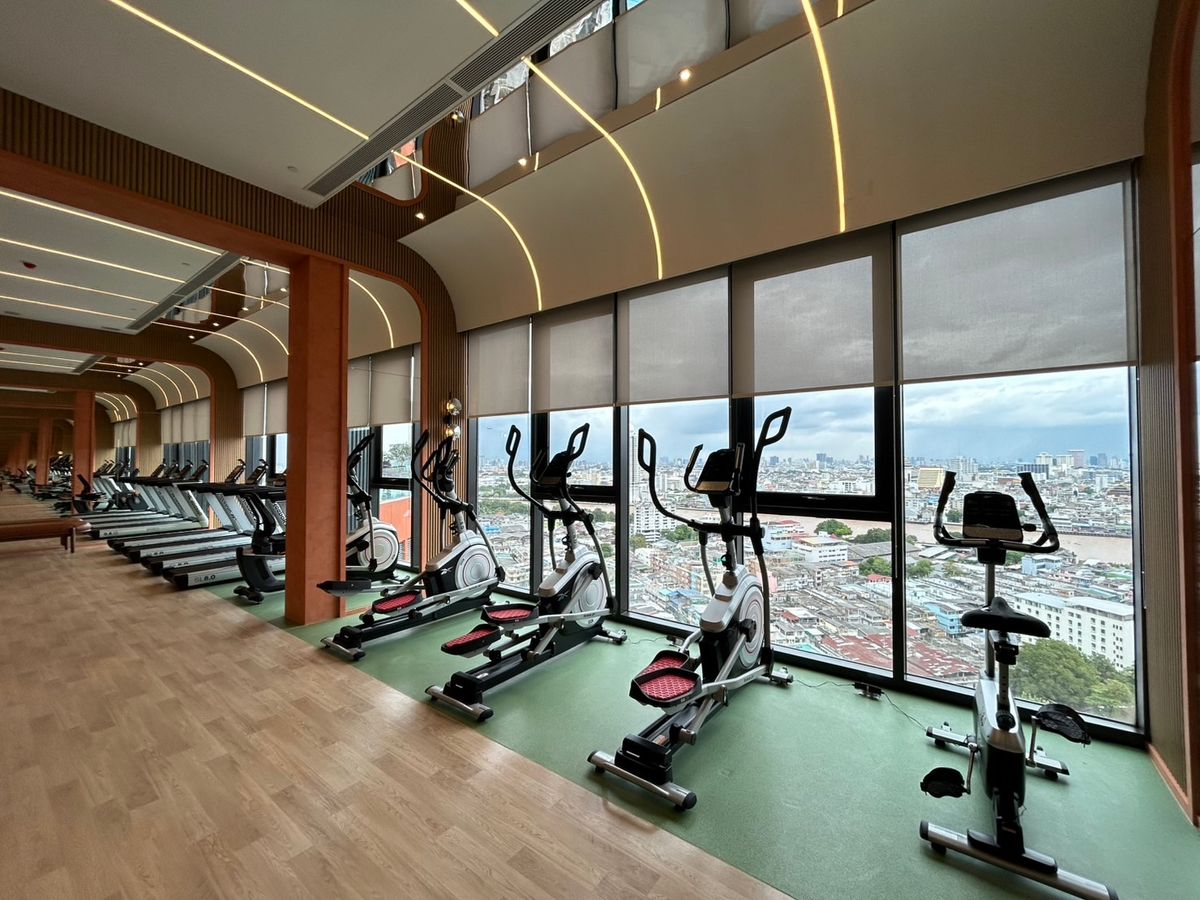 For SaleCondoWongwianyai, Charoennakor : The cheapest price. Urgent sale. Ready to move in.