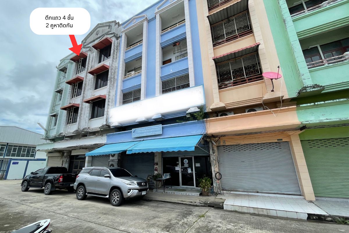 Shop HouseRayong : For sale- rent 2 booths next to each other, cheap, throw