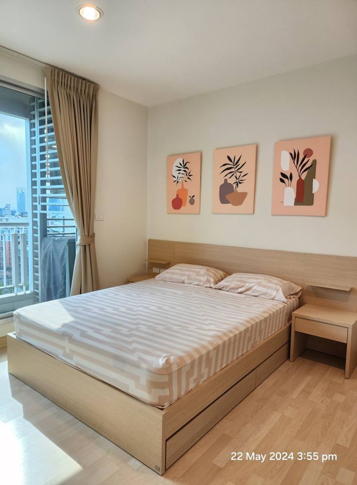 For RentCondoRatchadapisek, Huaikwang, Suttisan : Rhythm Ratchada condo for rent, attached to the MRT Ratchadaphisek, a large 45 sqm.