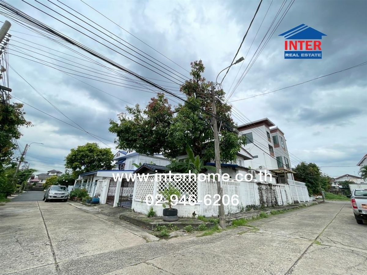 For SaleHouseKaset Nawamin,Ladplakao : 2 storey detached house, 56 sq.w., Sena Niwet Village, Project 1 Near Kasetsart University Prasert Manukit Road, Senanikom Road 1, Lat Phrao District, Bangkok
