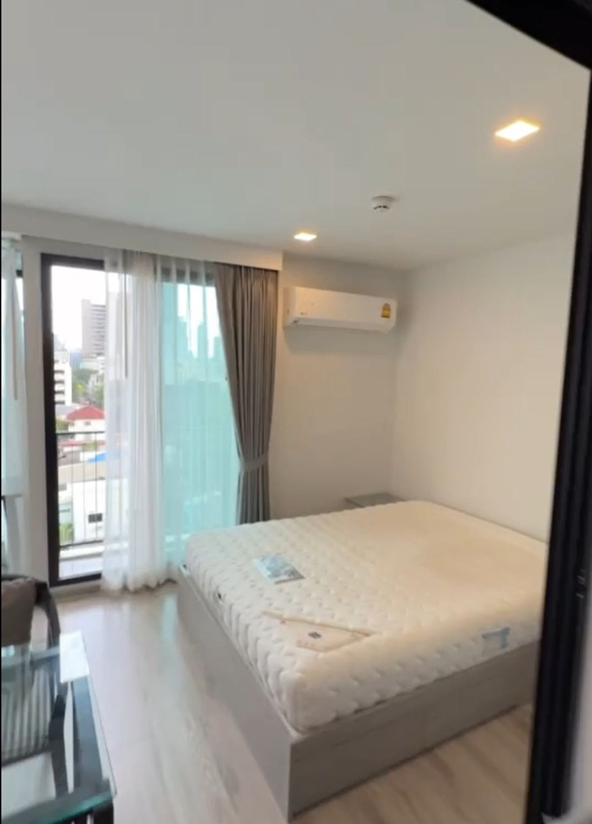 For RentCondoRatchathewi,Phayathai : Rent now !! Ready to go in 29 Aug 68 BTS Ratchathewi / Pet Friendly.