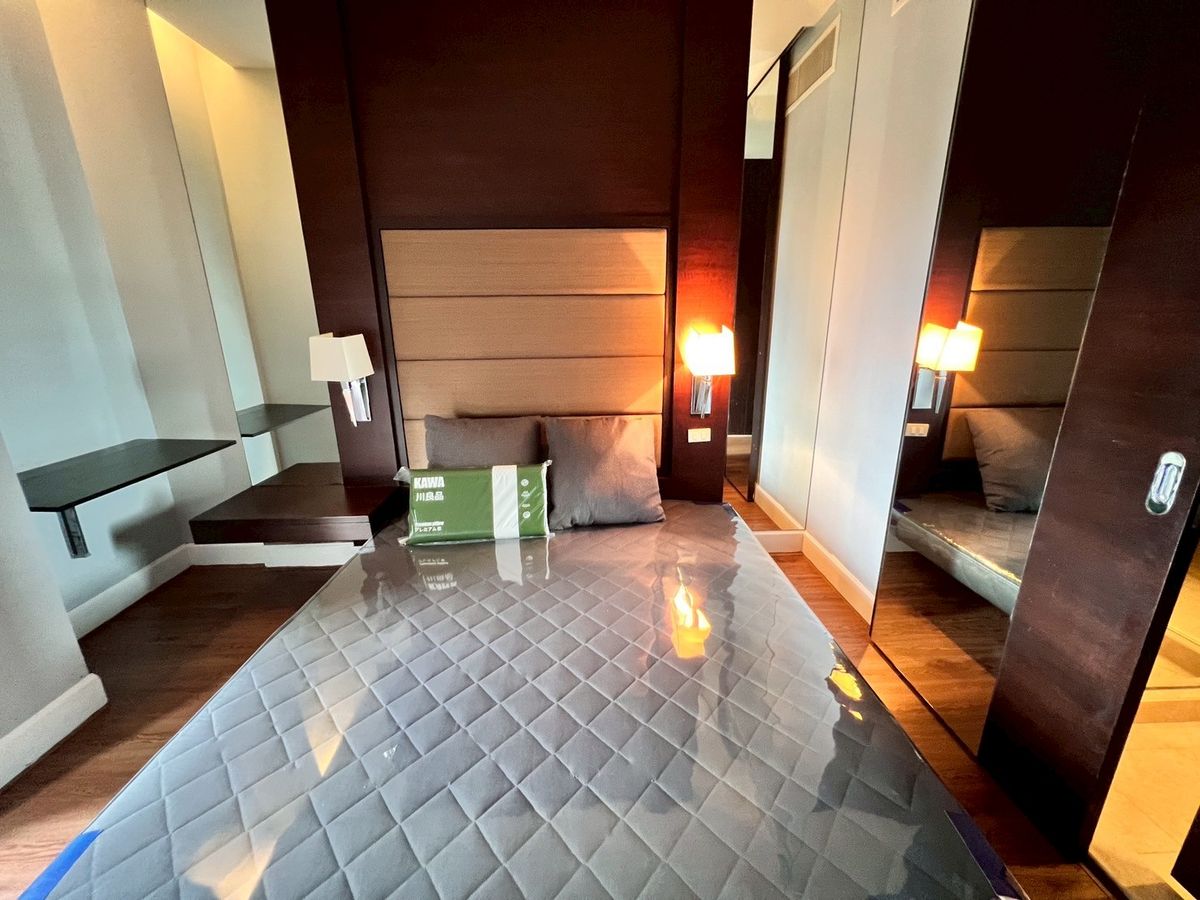 ขายคอนโดสุขุมวิท อโศก ทองหล่อ : ขายคอนโด Vincente Sukhumvit 49 ราคา 6,100,000 บาท [NCs250811]