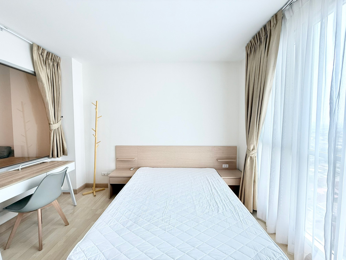 For RentCondoRatchadapisek, Huaikwang, Suttisan : For Rent, Ready to Move In ‼️ ✨ Rhythm Ratchada ✨ Great price, prime location next to MRT Ratchadaphisek 🚇 (No.260272)