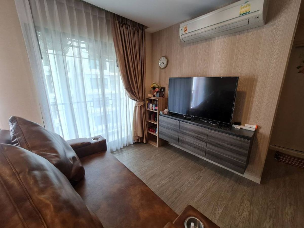 For SaleCondoBangna, Bearing, Lasalle : Condo for sale, Villa La Sal - Villa Lasale Sukhumvit 105, 6th floor, full swimming pool, ready to be near BTS Bearing