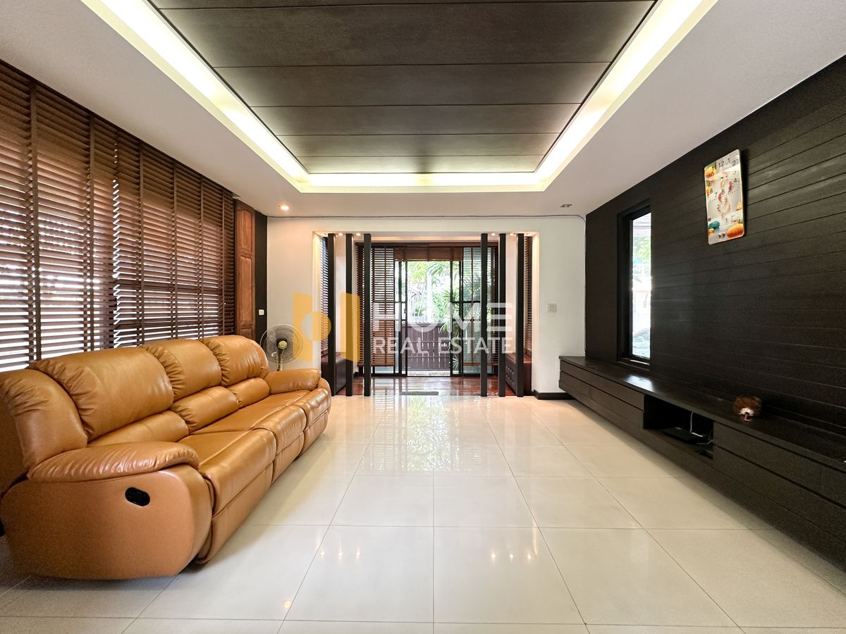 ขายบ้านแจ้งวัฒนะ เมืองทอง : HOT DEAL 🔥 อารีนา การ์เดนท์ ประชาชื่น / 4 ห้องนอน (ขาย), Arena Garden Prachachuen / 4 Bedrooms (FOR SALE) GOLF189