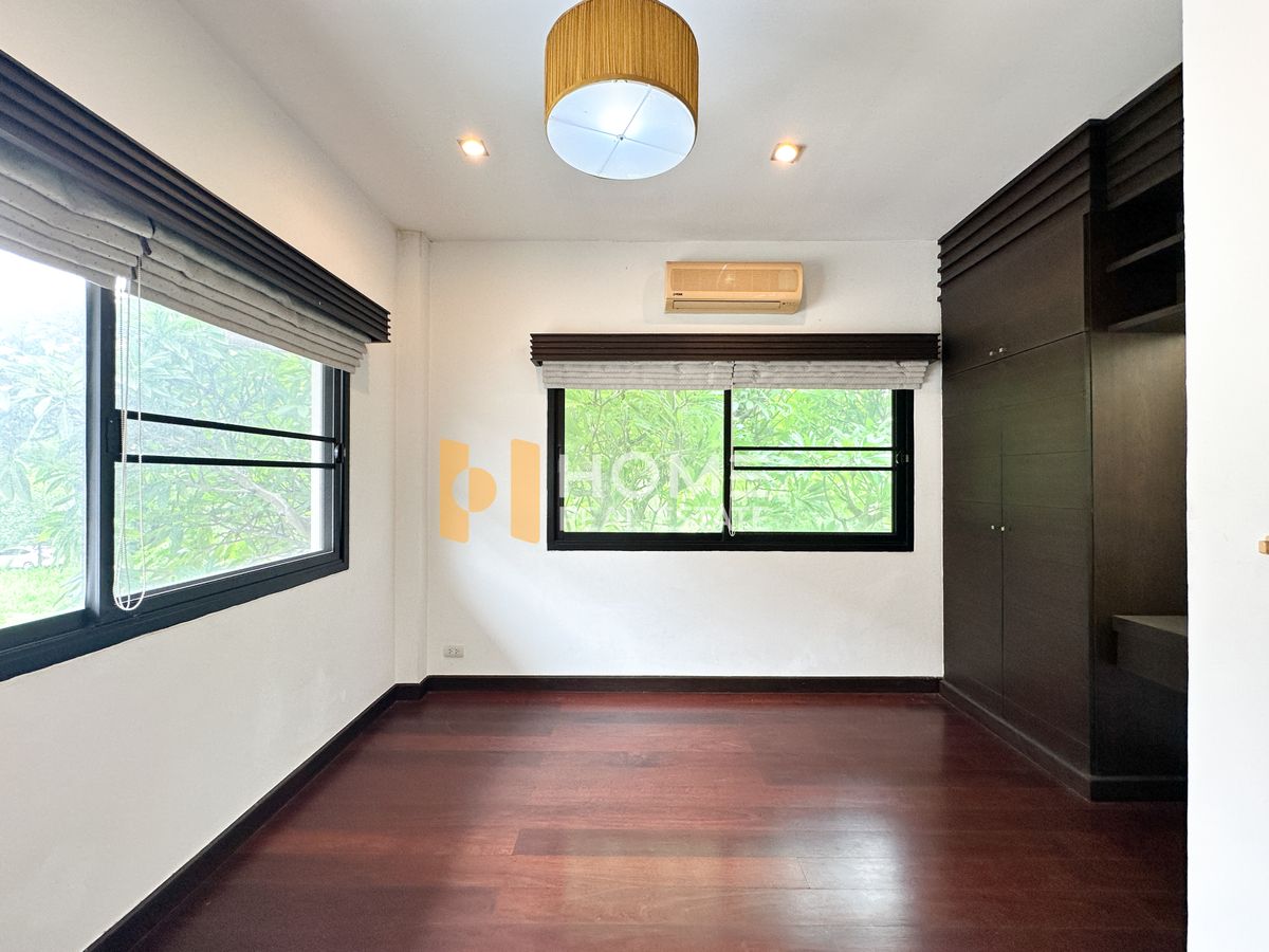 ขายบ้านแจ้งวัฒนะ เมืองทอง : HOT DEAL 🔥 อารีนา การ์เดนท์ ประชาชื่น / 4 ห้องนอน (ขาย), Arena Garden Prachachuen / 4 Bedrooms (FOR SALE) GOLF189