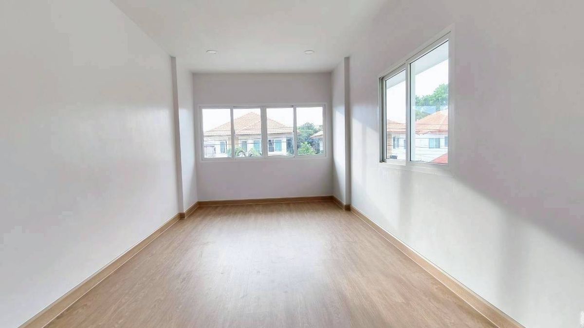 ขายนนทบุรี บางใหญ่ บางบัวทอง : S2928 ขายบ้านแฝด 2 ชั้น หมู่บ้านเติมรัก 3 นนทบุรี ตกแต่งใหม่ ของแถมเพียบ