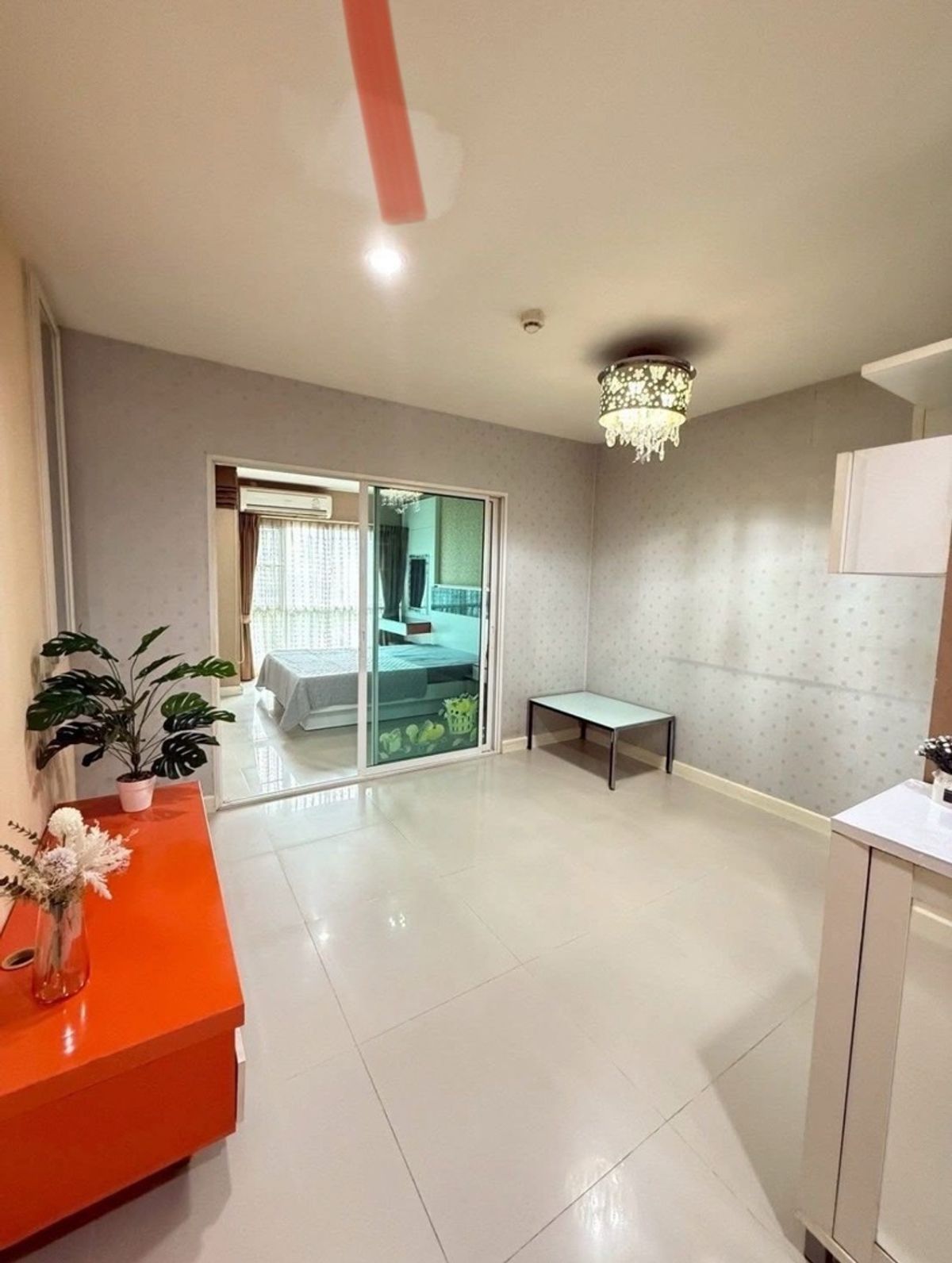 For SaleCondoThaphra, Talat Phlu, Wutthakat : Urgent sale! Metro Park Sathorn Condo (Metro Park Sathorn) Phase B
