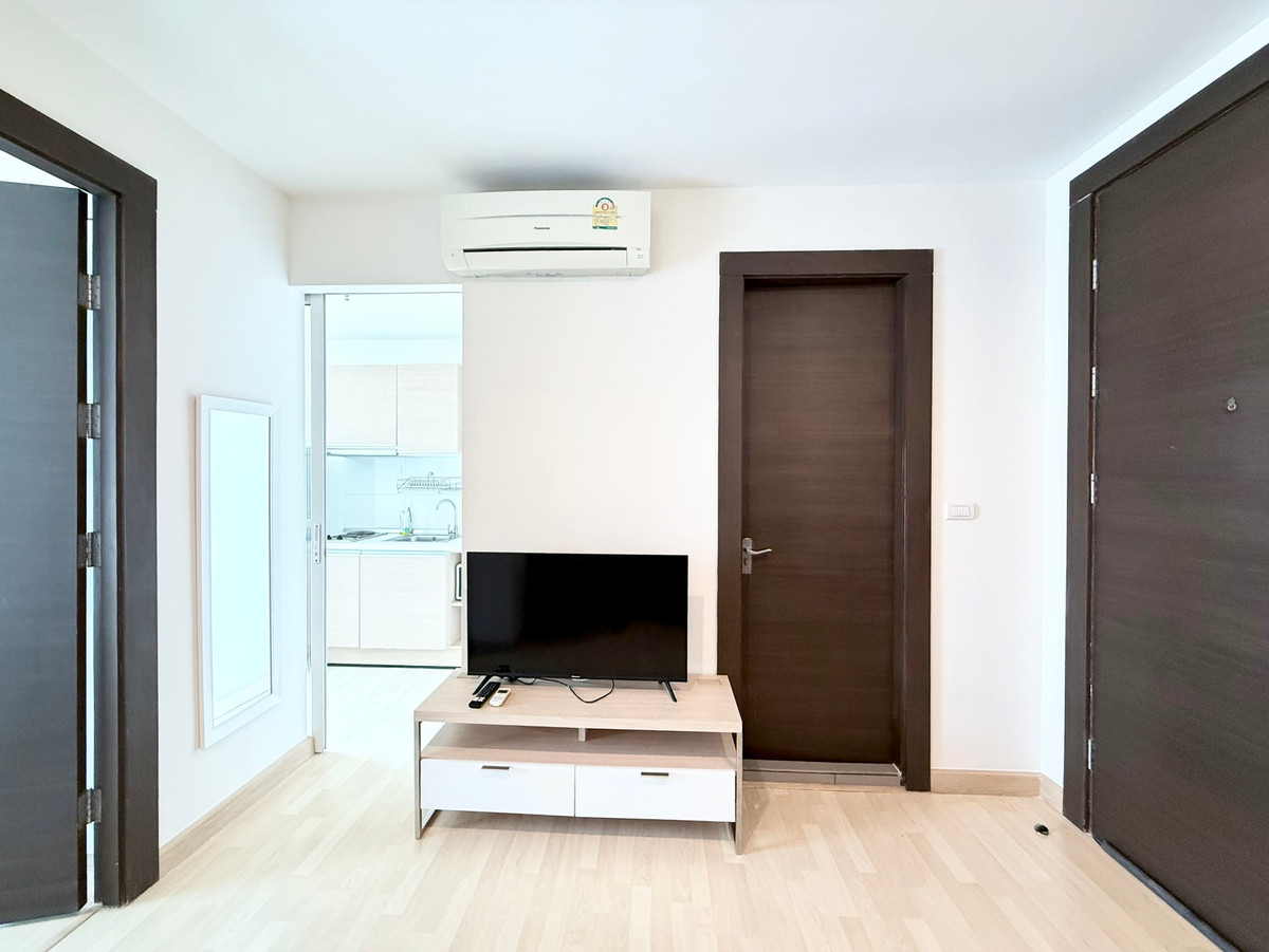 For RentCondoRatchadapisek, Huaikwang, Suttisan : For Rent, Ready to Move In ‼️ ✨ Rhythm Ratchada ✨ Great price, prime location next to MRT Ratchadaphisek 🚇 (No.260272)