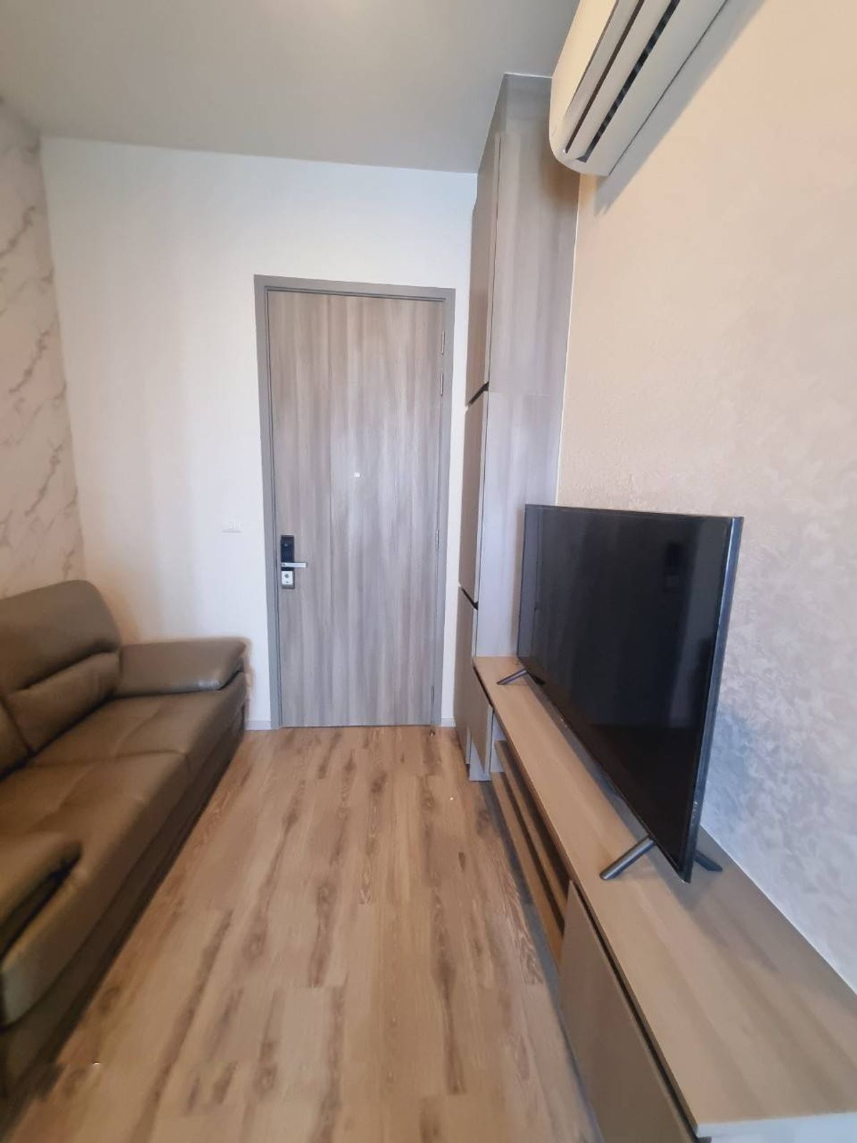 For RentCondoKasetsart, Ratchayothin : 💥CP-8633💥Knightsbridge Prime Ratchayothin 👉Line : @be.easy