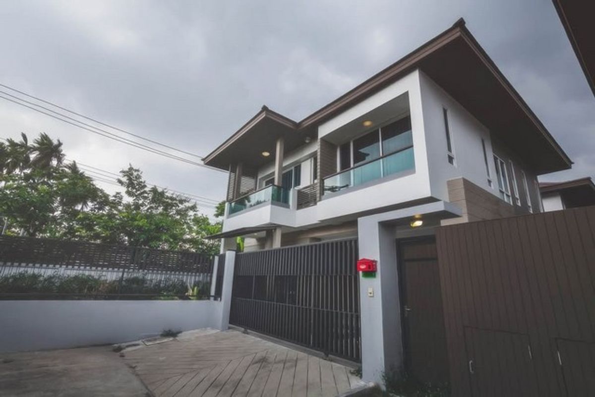 For RentHouseKaset Nawamin,Ladplakao : HR2888 for rent, single house, beautiful decoration, Nawamin area, near Thai Watsadu Nawamin, suitable for convenient transportation