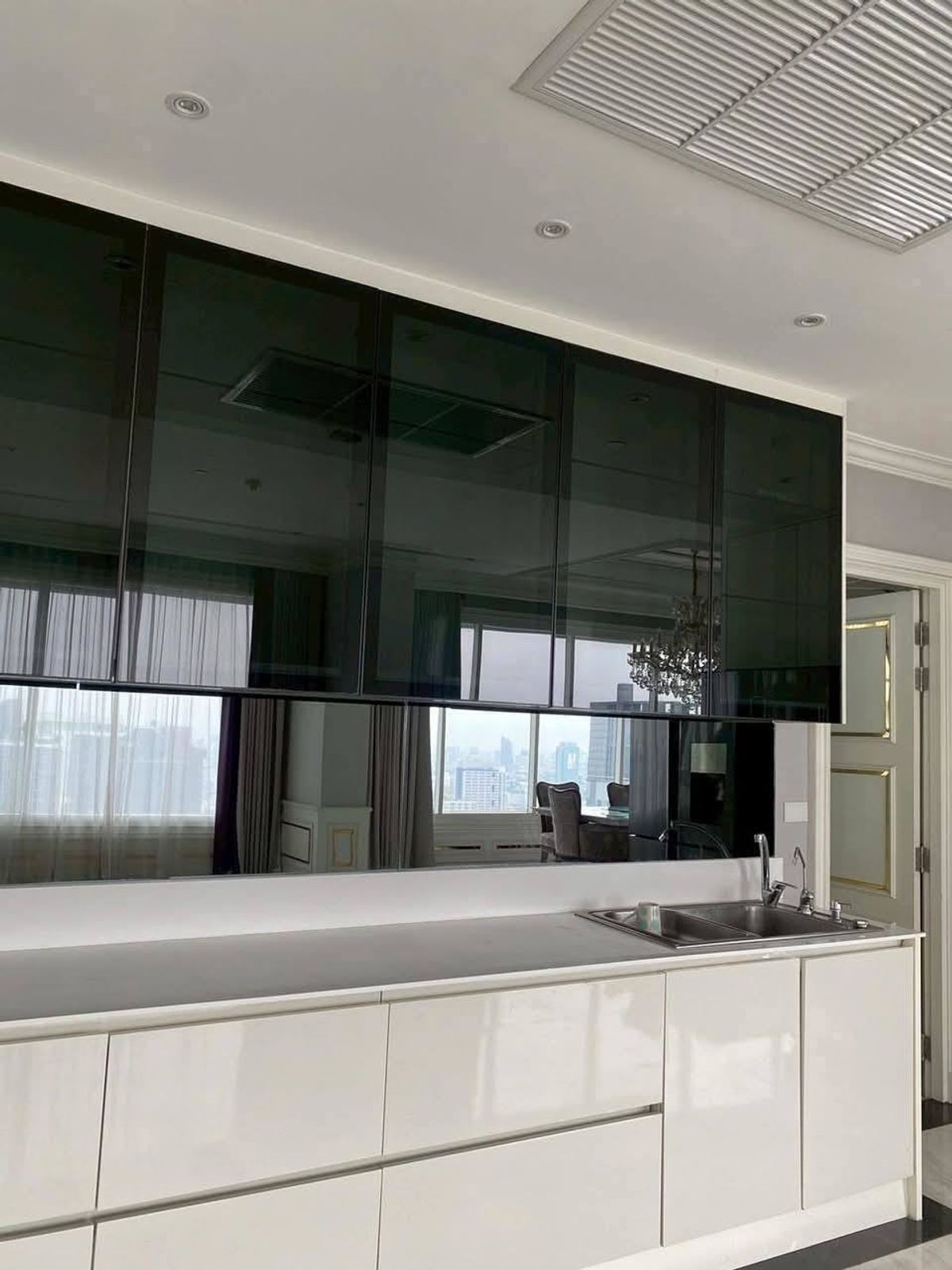 For SaleCondoRama9, Petchburi, RCA : Sell ​​Penthouse Condo Q Asoke. Price 88,000,000 baht [MKSR250807]