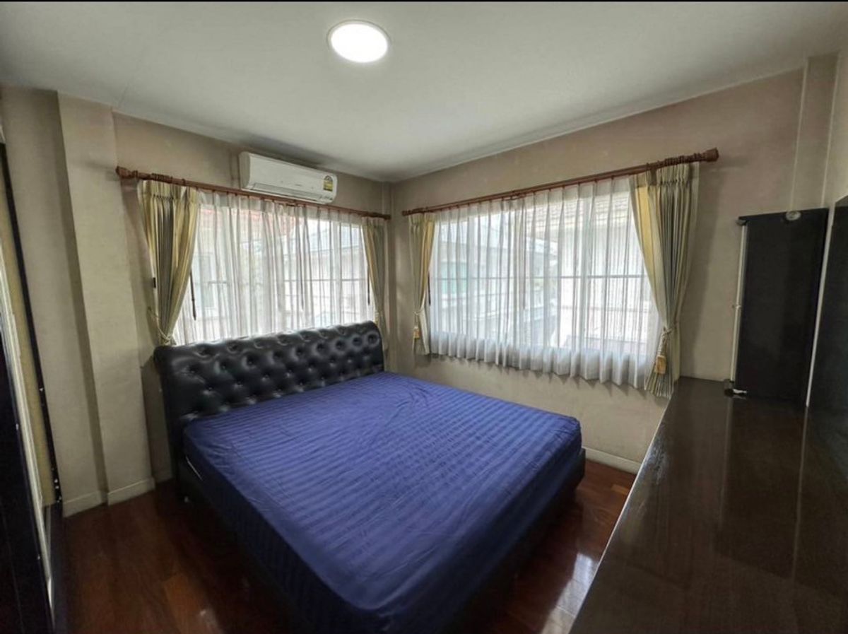 For RentHousePattanakan, Srinakarin : For Rent: Single House near Suan Luang, Nantawan Suan Luang Rama IX Project