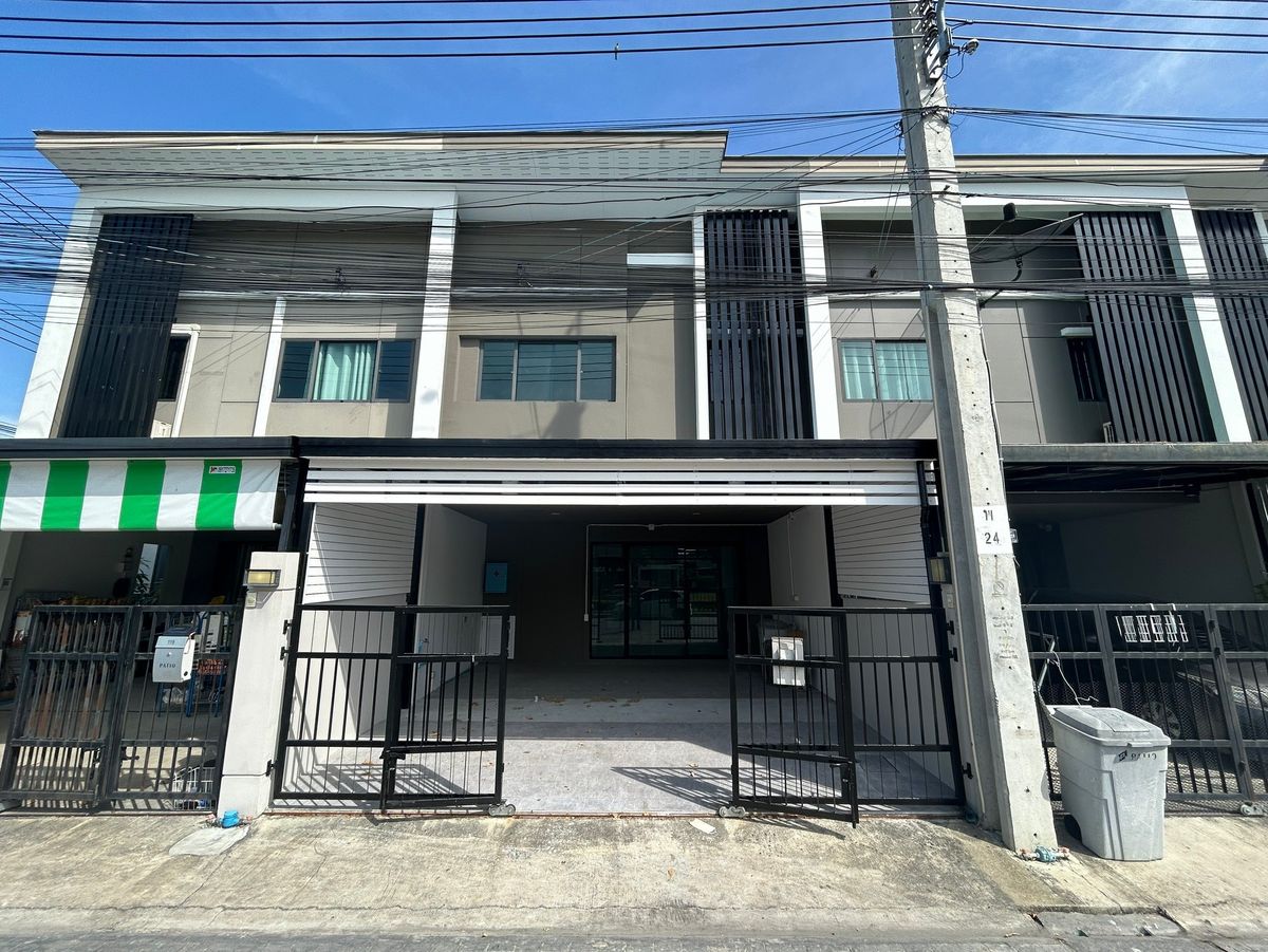 ขายทาวน์โฮมสมุทรปราการ สำโรง : JK2 6136343 : พาทิโอ บางนา-วงแหวน	