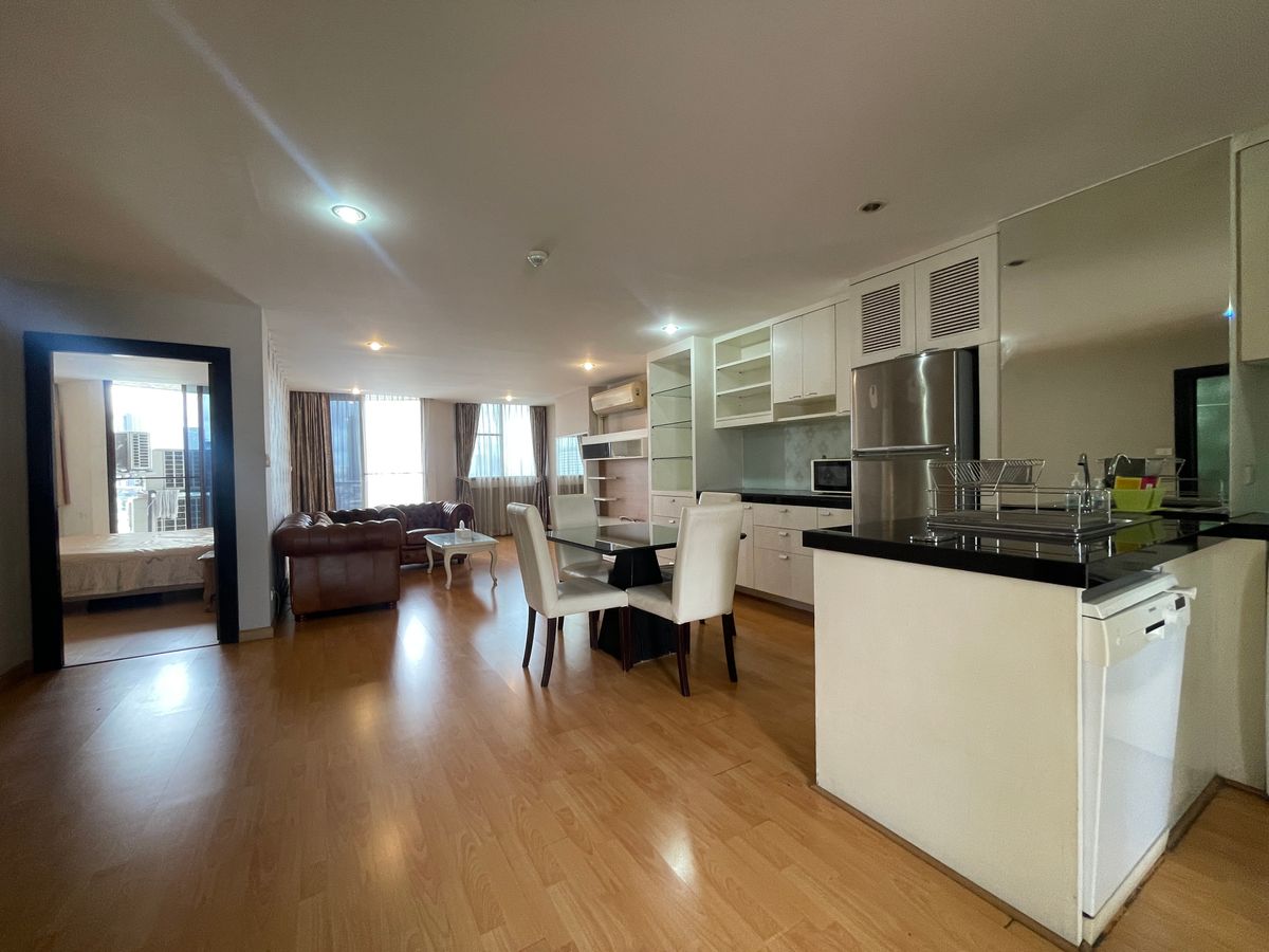 For RentCondoSukhumvit, Asoke, Thonglor : 2 Bed 2 Bath 97 SQ.M in Promphong Sukhumvit 39 at Supalai Place Sukhumvit 39