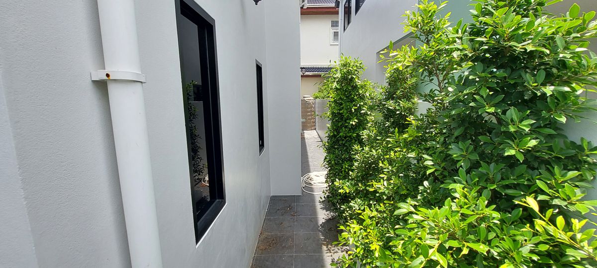 For SaleHousePhutthamonthon, Salaya : A new home that offers more than just a place to live, Krisdanakorn Village 31, Pinklao