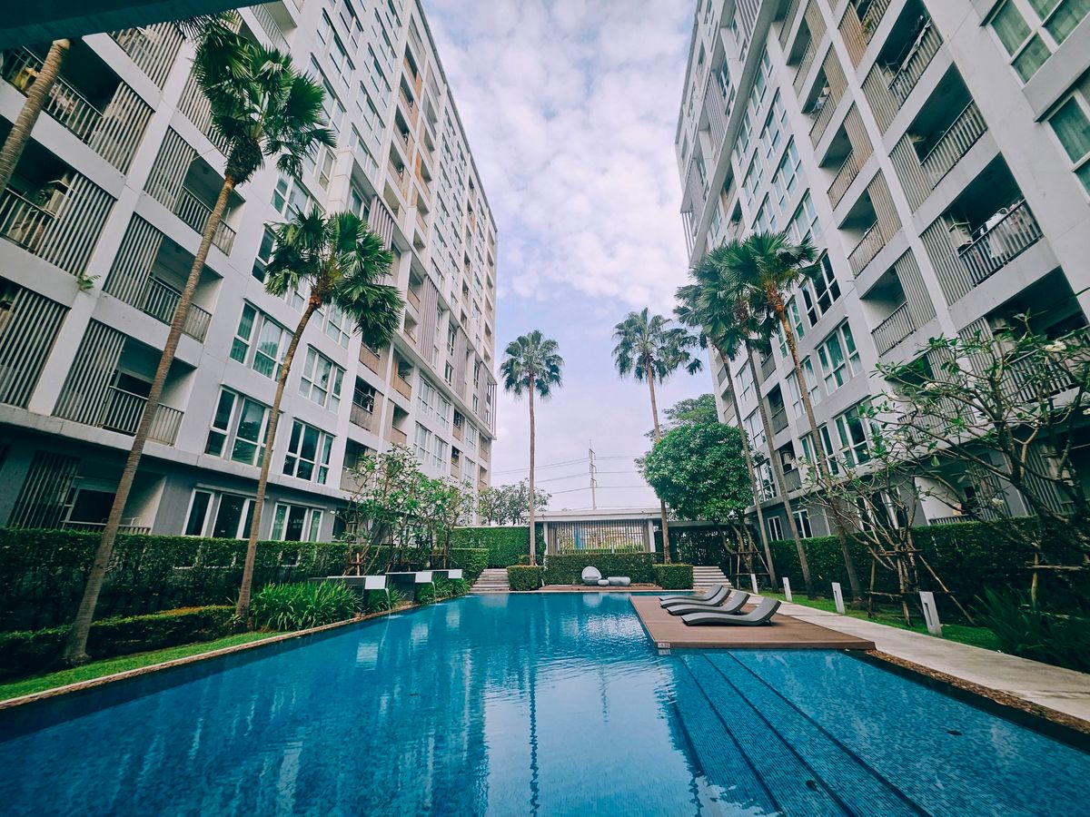 For RentCondoBang Sue, Wong Sawang, Tao Pun : Rent The Key, the owner released himself. Not passing the agent Beautiful room, view pool, rent 9,000 baht, room 32 sqm, 7th floor, Building B