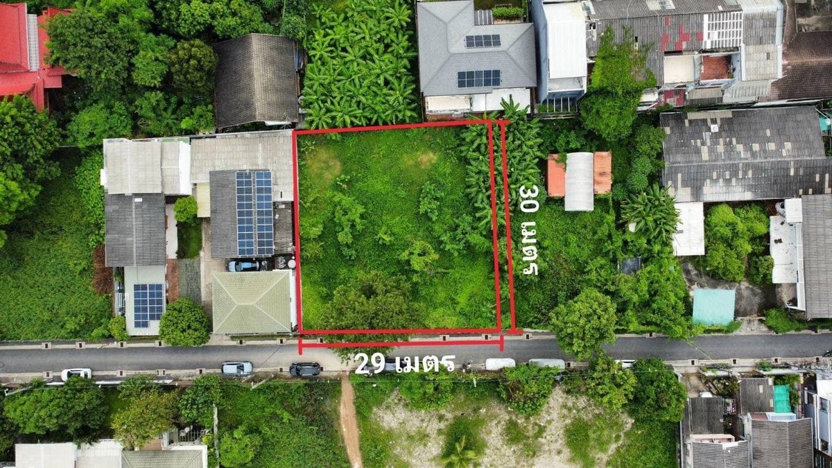 ขายที่ดินลาดพร้าว เซ็นทรัลลาดพร้าว : 🏞️ ขายที่ดินเปล่า ถมแล้ว ลาดพร้าว 42 | 207 ตร.ว. ใกล้ BTS ภาวนา  ✨ ที่ดินแปลงสวย หน้ากว้าง ติดถนนสาธารณะ เหมาะสำหรับสร้างบ้านพักอาศัย โฮมออฟฟิศ อพาร์ทเมนต์ หรือซื้อเก็บเพื่อการลงทุน บนทำเลศักยภาพใจกลางลาดพร้าว เดินทางสะดวก ใกล้รถไฟฟ้า