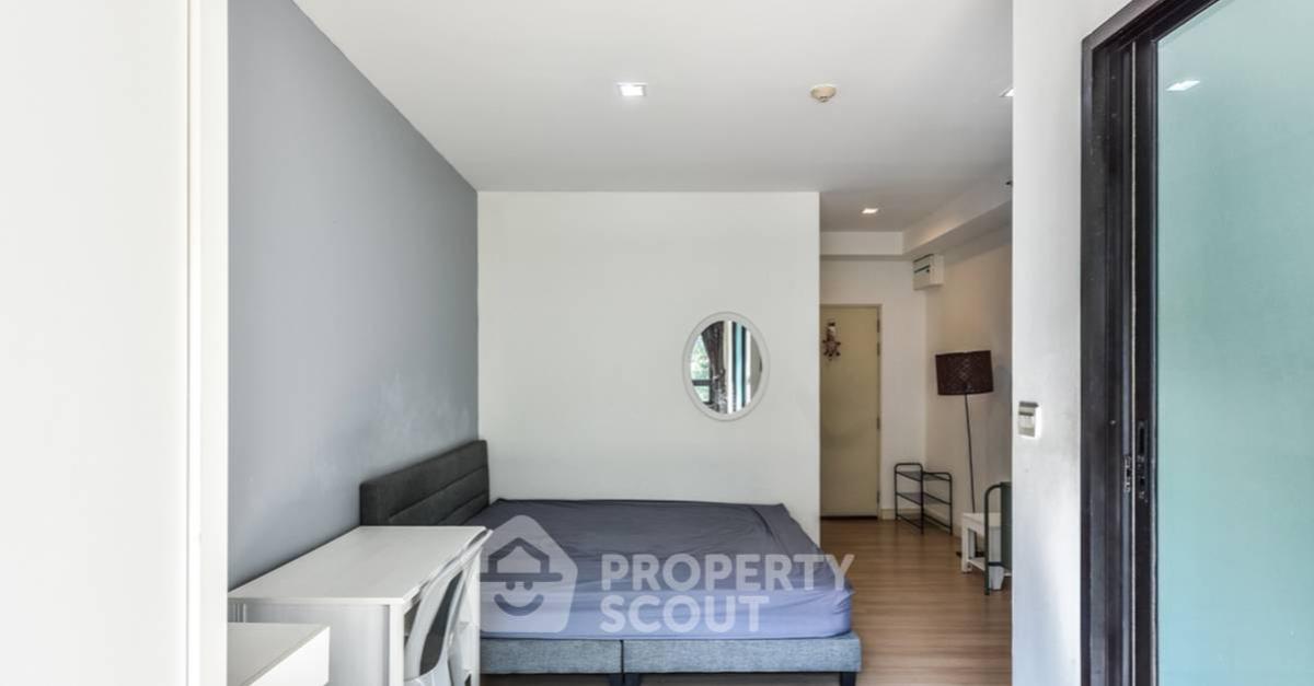 For SaleCondoSathorn, Narathiwat : 1-BR Condo at The Seed Mingle Sathorn-Suanplu near BTS Sala Daeng