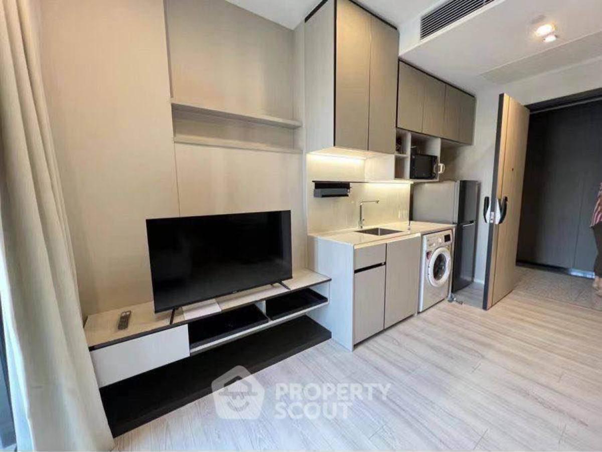 For SaleCondoRatchathewi,Phayathai : 1-BR Condo at The Room Phayathai near ARL Ratchaprarop
