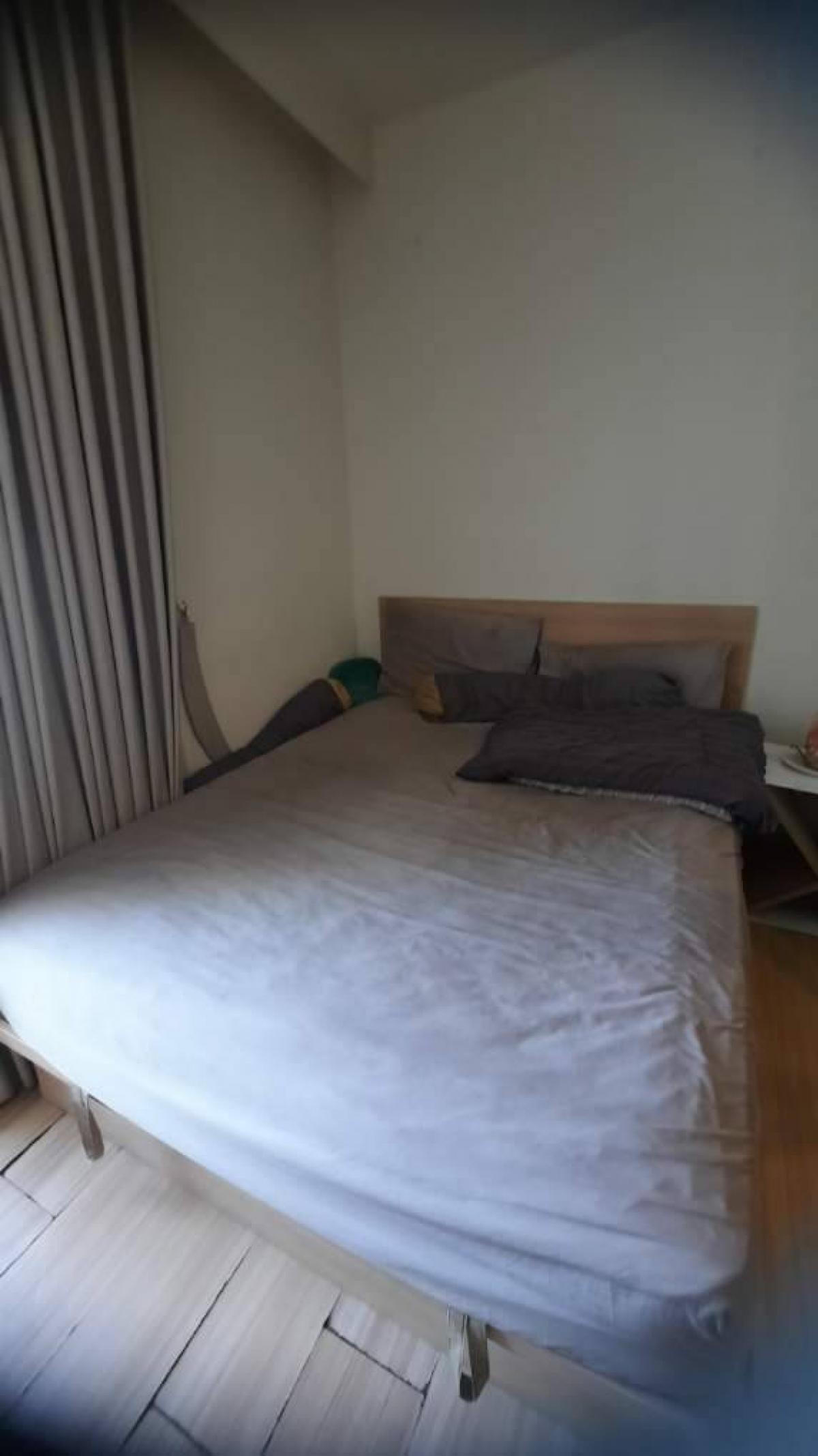 For SaleCondoSapankwai,Jatujak : Condo in the heart of Chatuchak, size 28 sq.m., priced at only 3.39 million.Within walking distance to BTS/MRT Mo Chit-Chatuchak, near fresh market and famous shopping mall!