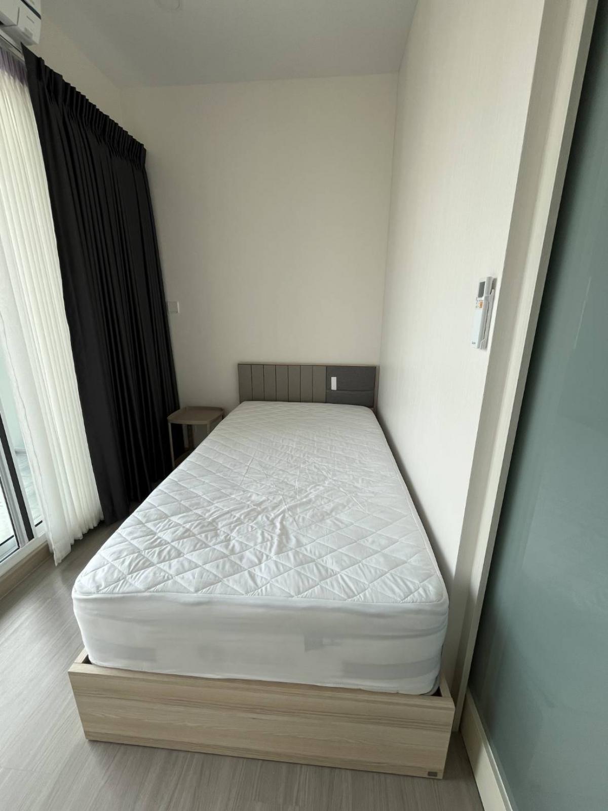 ขายคอนโดสยาม จุฬา สามย่าน : 28/01/2026, รวมค่าโอนคอนโดใจกลางสามย่าน 2 ห้องนอน เพียง 7.36 ล้าน! ใกล้ BTS/MRT พร้อมสระว่ายน้ำ ฟิตเนส และ Sky Bar!