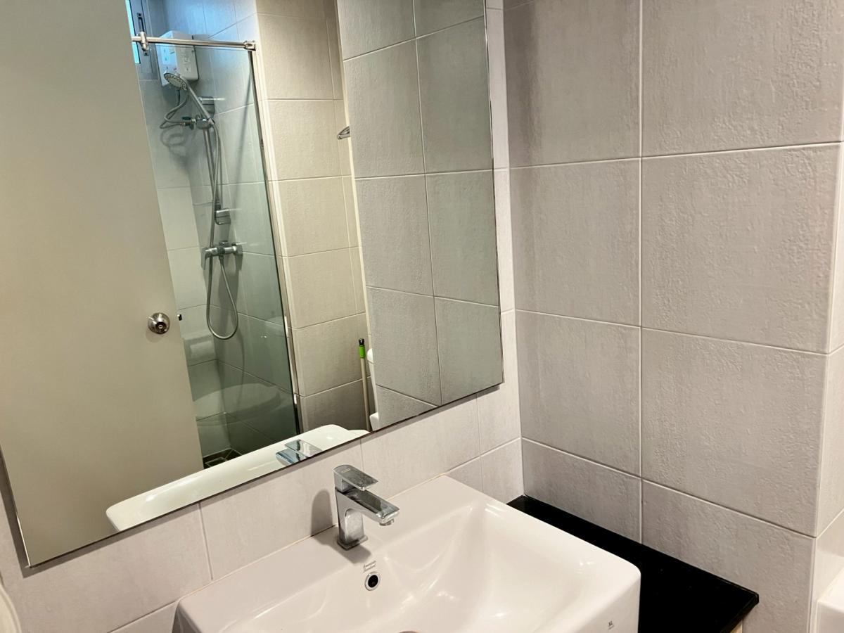 ขายคอนโดสุขุมวิท อโศก ทองหล่อ : 28/02/2026, รวมค่าโอนคอนโดหรูใจกลางสุขุมวิท 26 1 ห้องนอน ราคาเพียง 5 ล้าน! ใกล้ BTS พร้อมพงษ์ ตอบโจทย์ทุกไลฟ์สไตล์