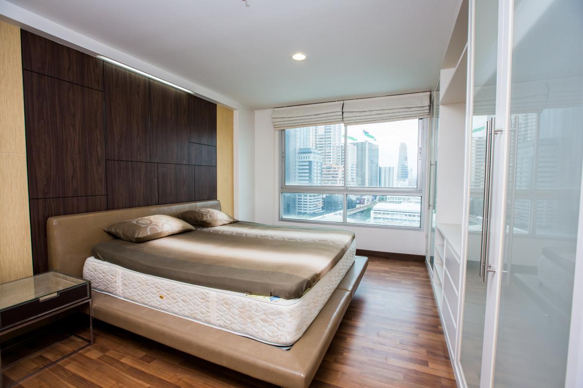 ขายคอนโดสุขุมวิท อโศก ทองหล่อ : 03/04/2026, รวมค่าโอนคอนโดหรู 1 ห้องนอน ใกล้ BTS อารีย์ 
Centric Scene Phaholyothin 9 ขนาด 59 ตร.ม. เพียง 4.99 ลบ. 0642748883