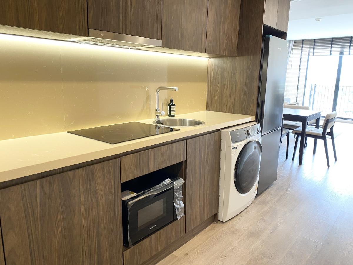 ขายคอนโดวิทยุ ชิดลม หลังสวน : 03/04/2026, รวมค่าโอนLuxury 2-Bed Condo Near Phloen Chit BTS — Noble Above Wireless 
90 sqm, Rooftop Pool & Green Space, Only 13.9M THB! 0642748883