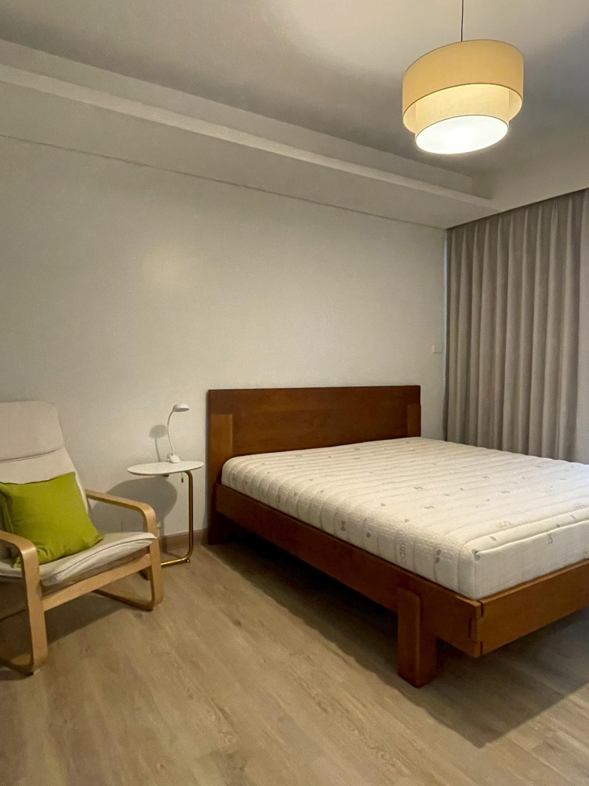 ขายคอนโดสมุทรปราการ สำโรง : 03/04/2026, รวมค่าโอนคอนโดหรู 2 ห้องนอน ใจกลางพร้อมพงษ์! 
Siamese Gioia ขนาด 73 ตร.ม. เพียง 8.5 ล้านเท่านั้น! 0642748883