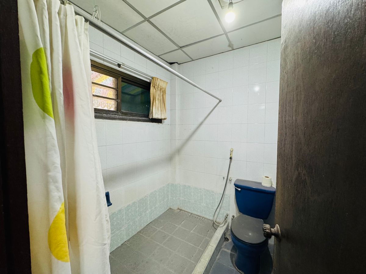 For SaleTownhomeRathburana, Suksawat : Townhouse 18 sq.w. Soi Suksawat 62/2, only 500 meters.