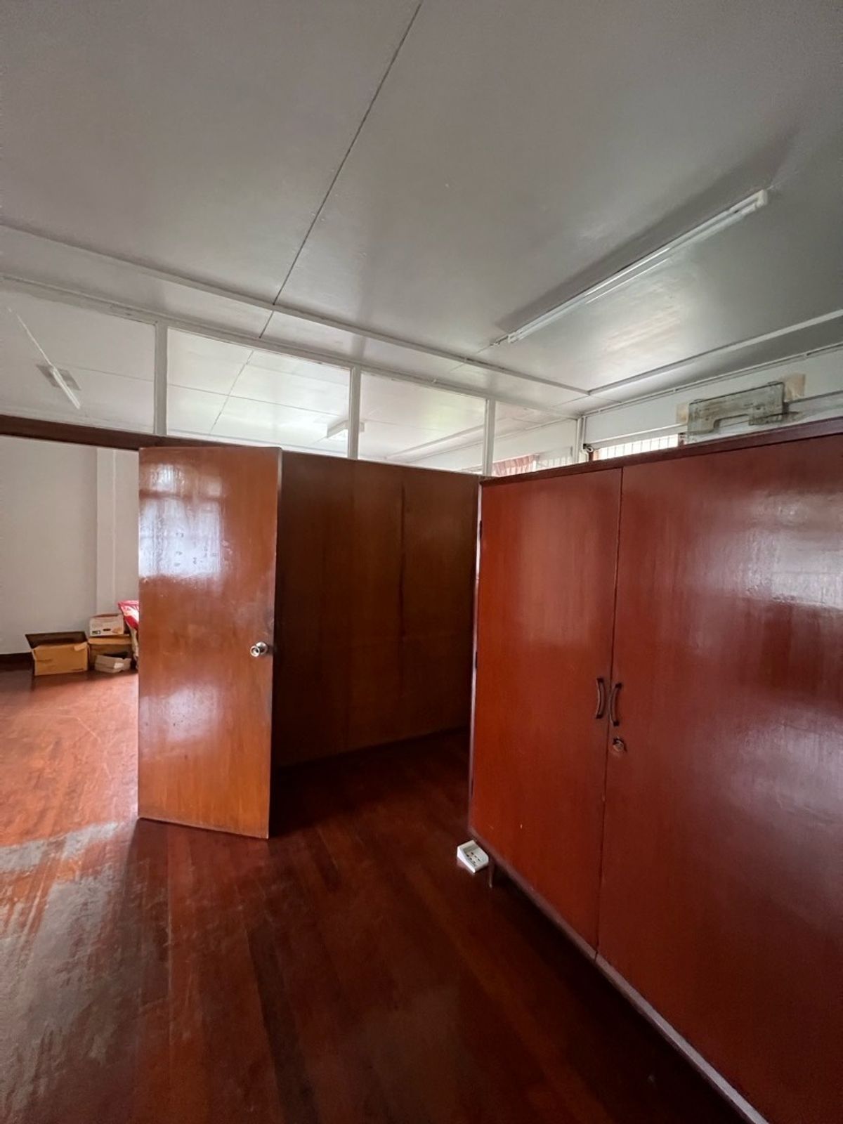 For RentRetail SpaceSukhumvit, Asoke, Thonglor : Rent a detached house, Sukhumvit 49, Thonglor for a long -term renovated business.