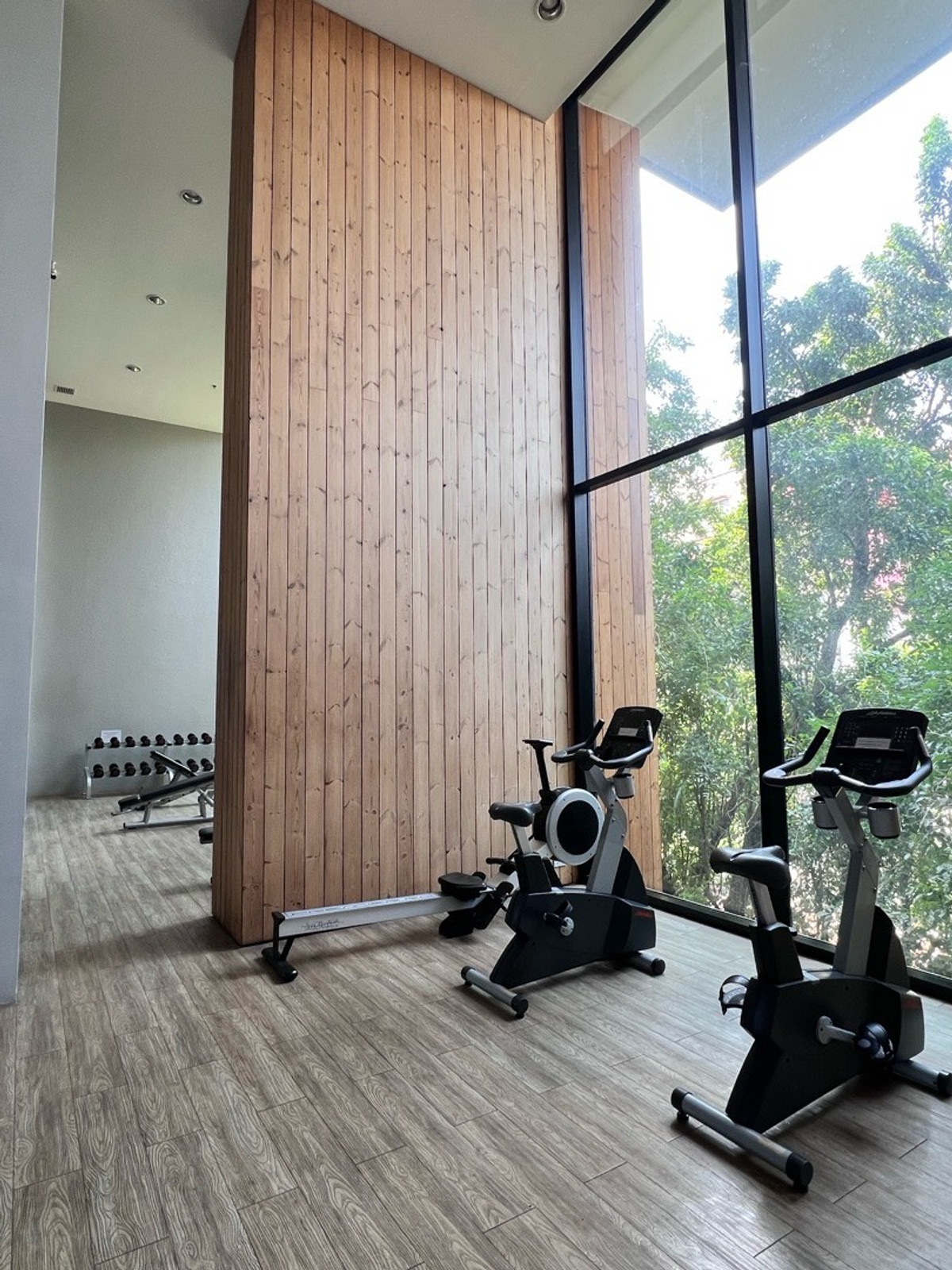 For SaleCondoLadprao, Central Ladprao : 📌 Condo for sale, The Issara Lat Phrao 1 bedroom, 1 bathroom, 54 sq.m., selling 4.9 mb, beautiful room, very good condition, quiet, shady ☎️ 088-753-2858