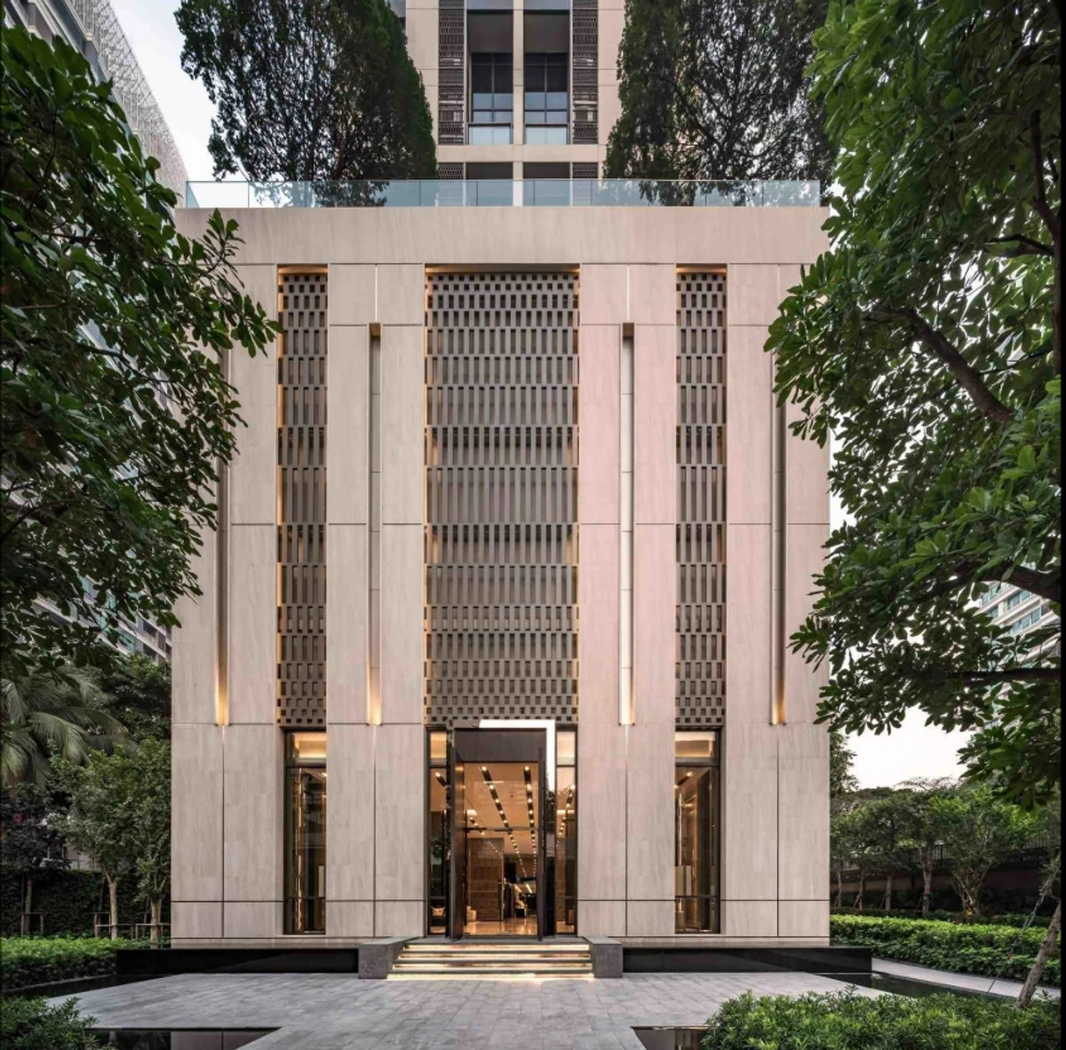 For RentCondoSukhumvit, Asoke, Thonglor : ✨ For Rent: The XXXIX by Sansiri Condo ✨ 💰 ONLY 80,000 THB/Month