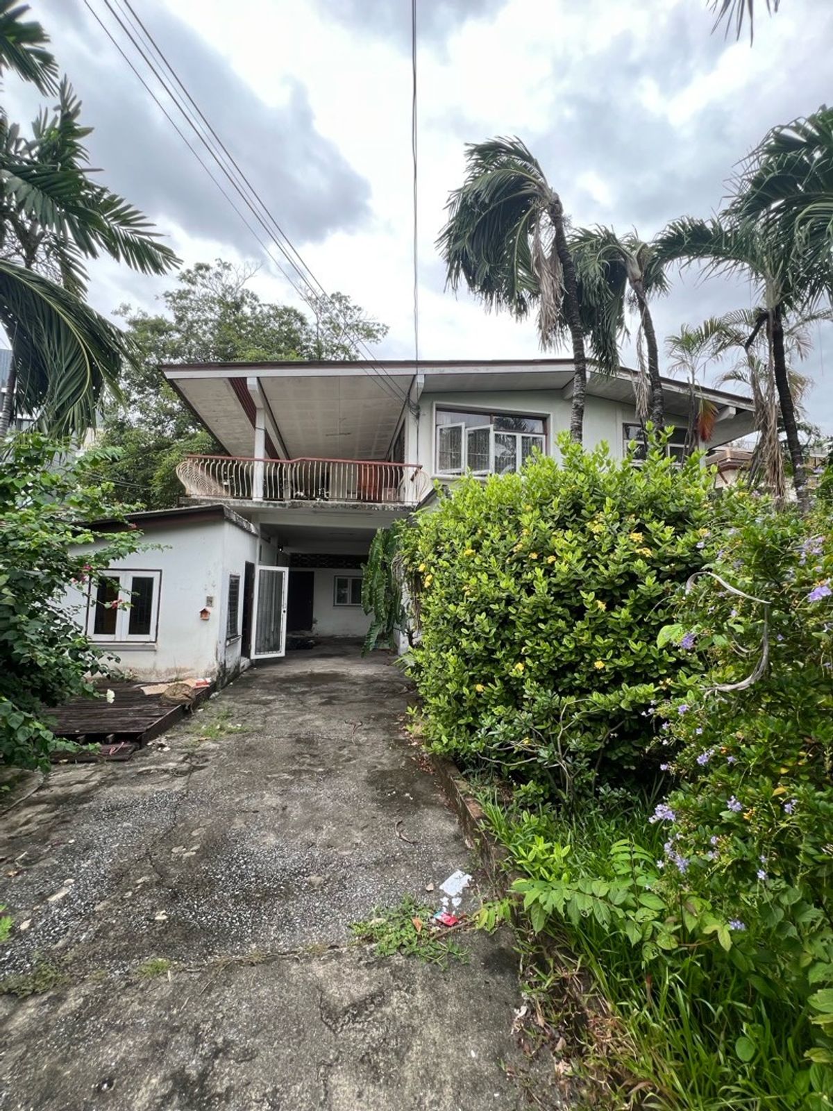 For RentRetail SpaceSukhumvit, Asoke, Thonglor : Rent a detached house, Sukhumvit 49, Thonglor for a long -term renovated business.