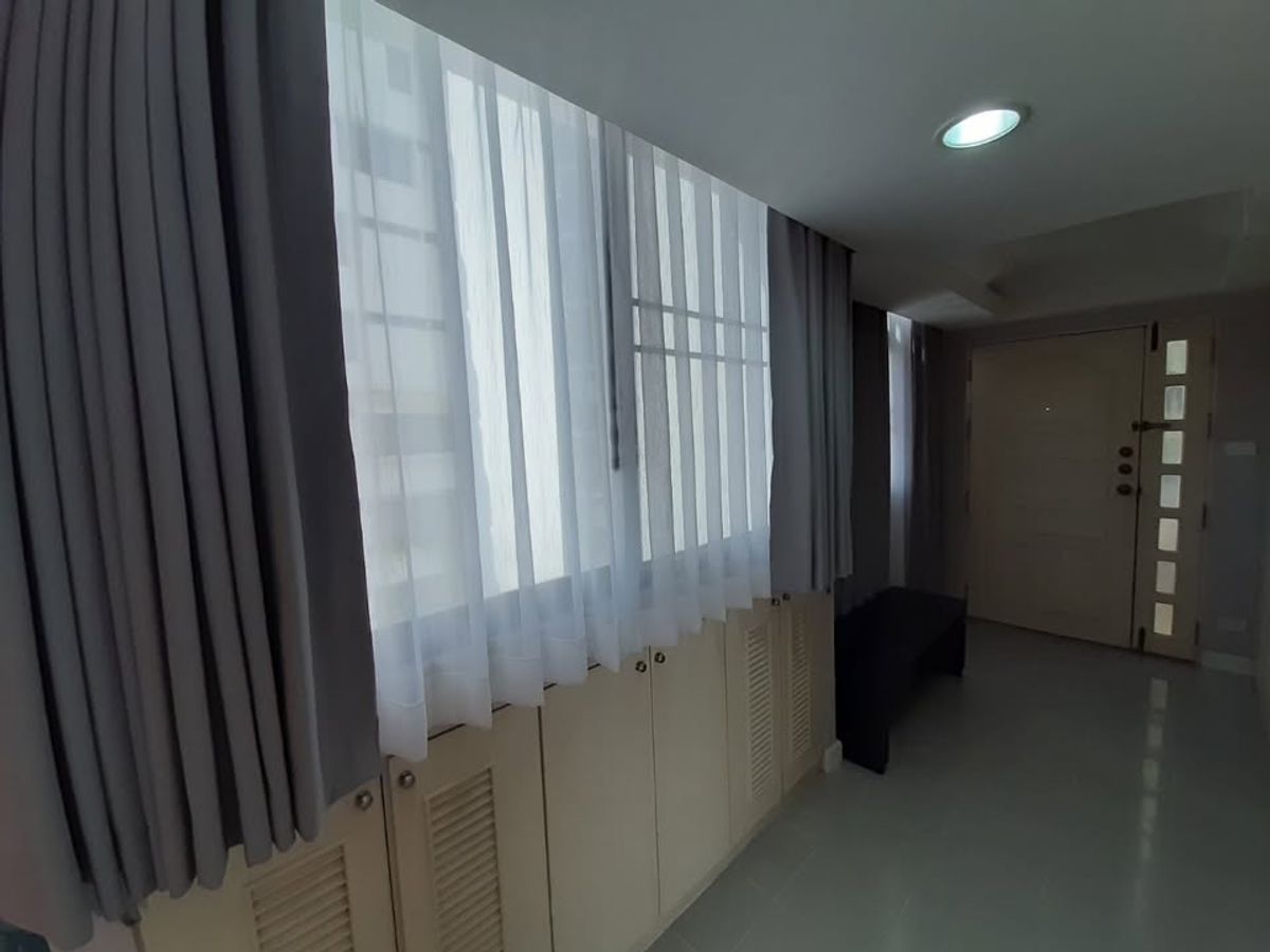 For SaleCondoSukhumvit, Asoke, Thonglor : Condo for sale Supalai Place Sukhumvit 39, price 17,770,000 baht [MKSR250808]