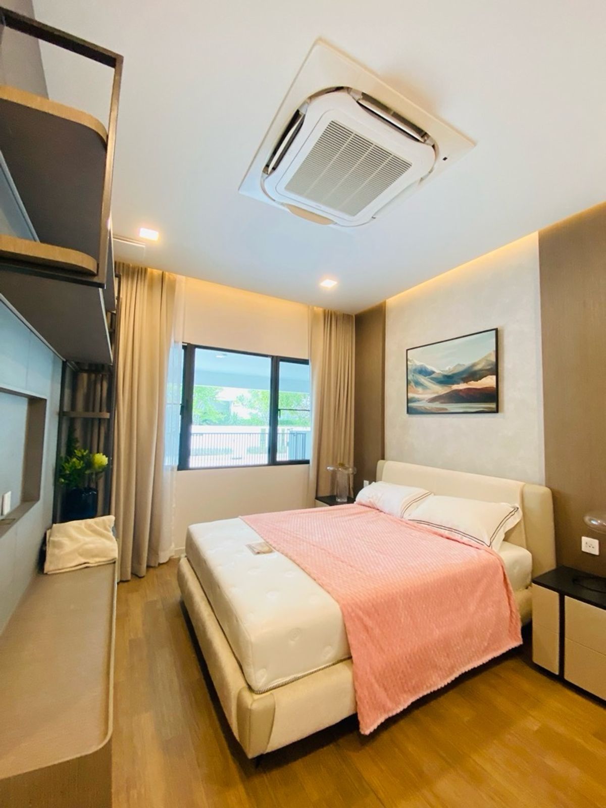 For RentHouseSamut Prakan,Samrong : Rent a luxury house, Manthana, Bang Na Km. 15 #New house #Beautiful, ready to be near the central garden 📍 Quality project from Land & Amp; Houss, the best potential location in Bang Na -Trat Km. 15