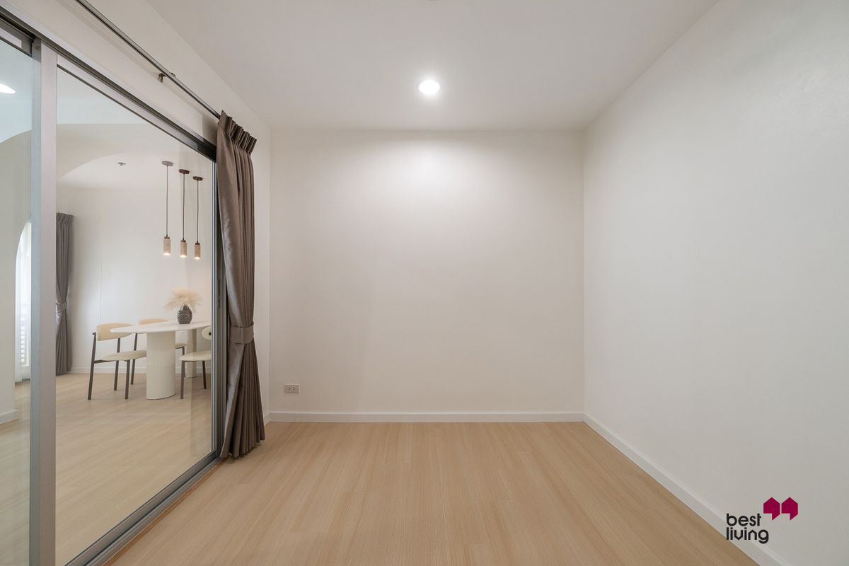 For SaleCondoRama3 (Riverside),Satupadit : 🏙️ Sell Le Rich Rama, 3 large rooms, 2 beds, Fix, parking ready.