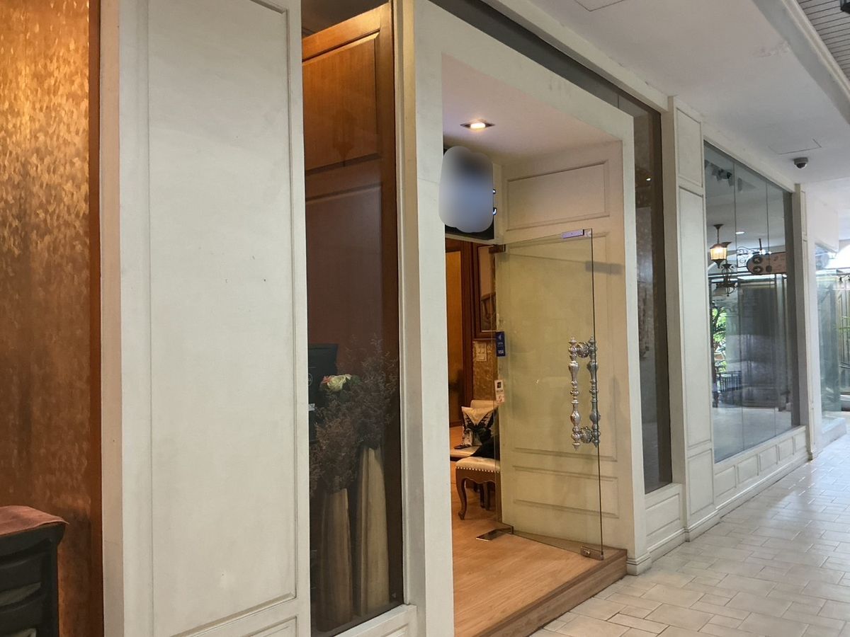 For RentRetail SpaceSukhumvit, Asoke, Thonglor : ✨ For Rent – Commercial Space near BTS Ekkamai  175 sq.m., Ideal for Office or Retail, Prime Location near BTS Ekkamai