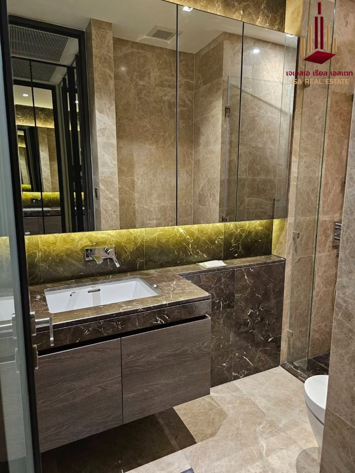 For SaleCondoWitthayu, Chidlom, Langsuan, Ploenchit : ✨ For Sale: 28 CHIDLOM CONDO ✨ 💰 ONLY 14,410,000 THB