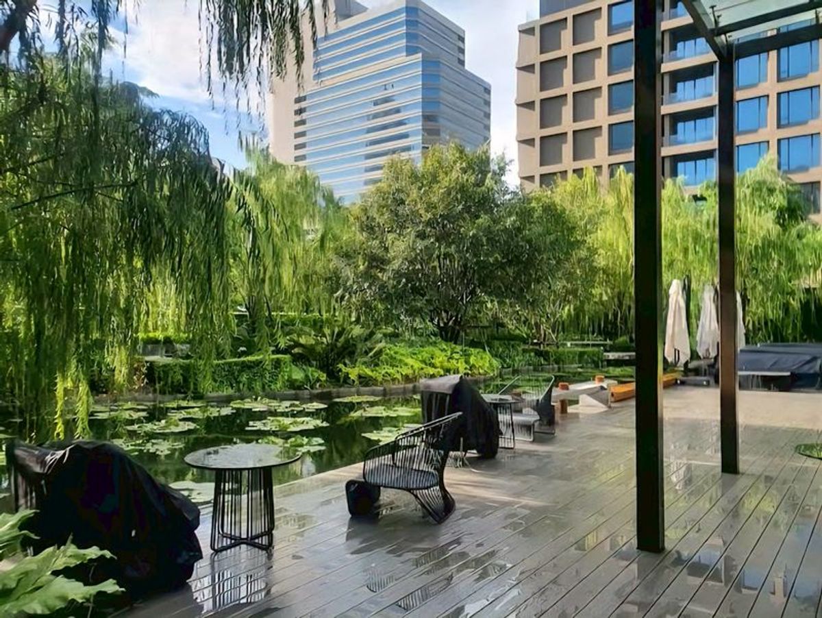 For RentCondoSiam Paragon ,Chulalongkorn,Samyan : Pet-Friendly !!! Luxury Residence for Rent at Kimpton Maa-Laai Bangkok 1-Bedroom Residence with Full Services and Facilities, Lang Suan Road, Lumpini Subdistrict, Patumwan District