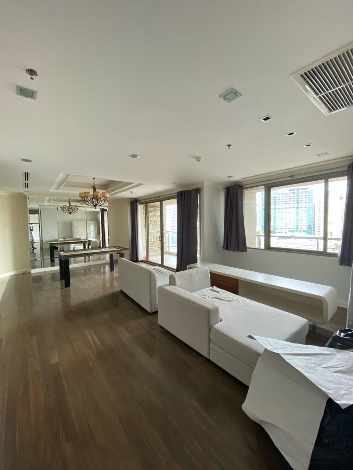 CondoSukhumvit, Asoke, Thonglor : 🌆 The Lakes Condominium – Luxury Condo in Prime Asoke Location, Spacious 2-Bedroom Unit, Fully Furnished with Stunning City Views, Walking Distance to BTS Asoke & MRT Sukhumvit